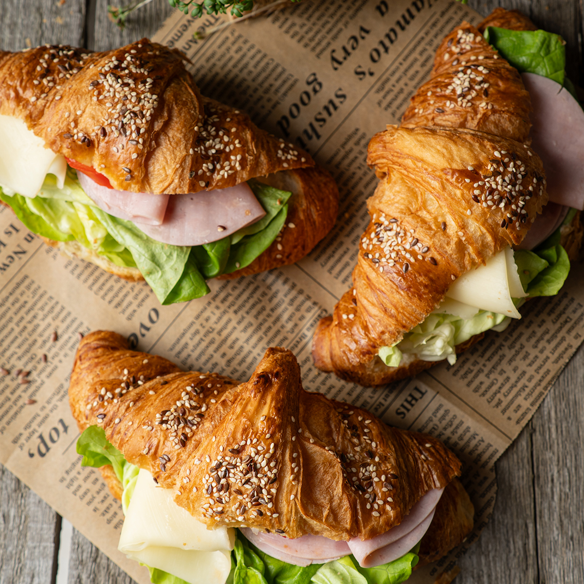 Plněný croissant 135 g